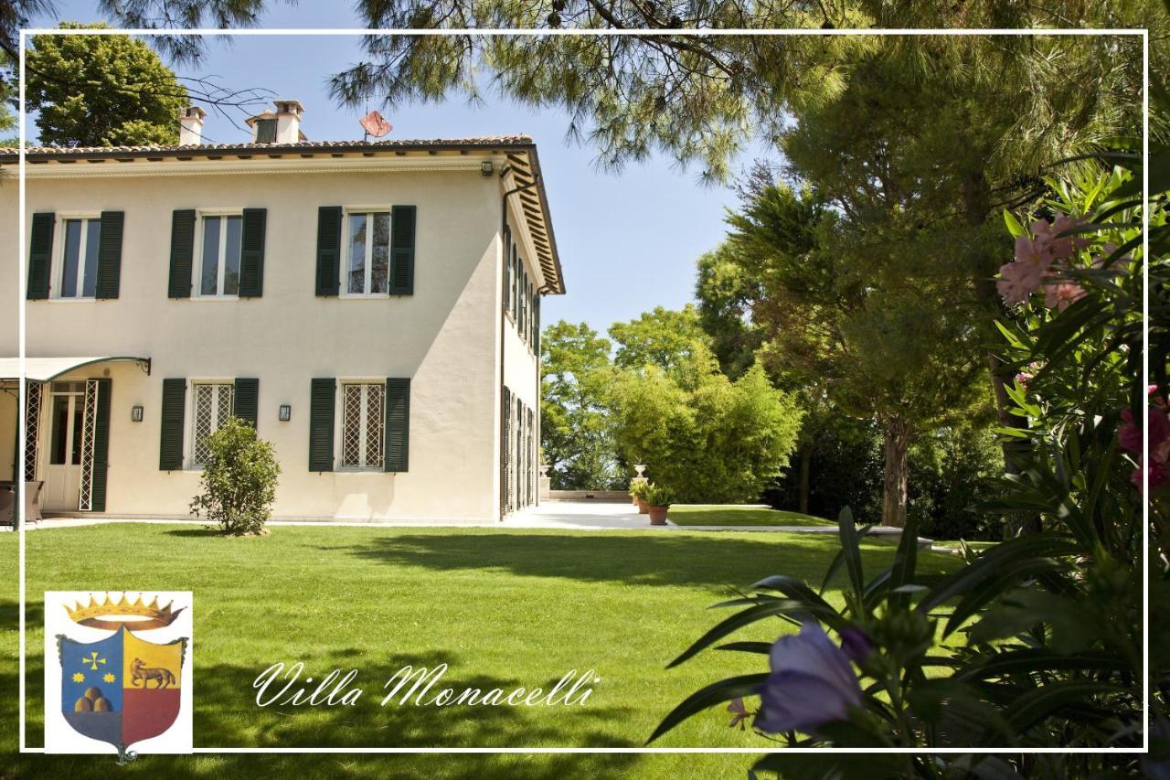 Villa Monacelli B&B ファーノ エクステリア 写真